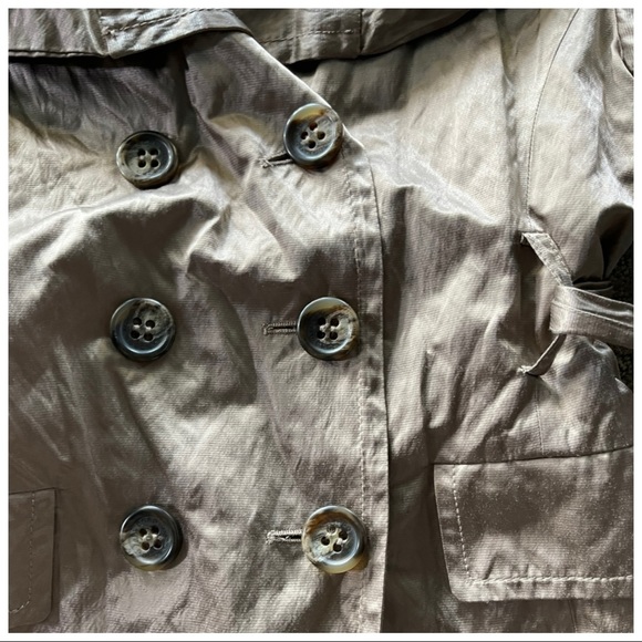 BCBGMAXAZRIA Metallic Gold Crinkle Jacket - Picture 10 of 11